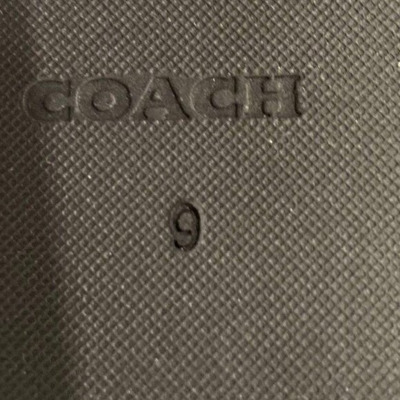 COACH Gracey Black and Brown Leather Thong Sandals w/ Gold Studs, size 9 - Picture 12 of 12